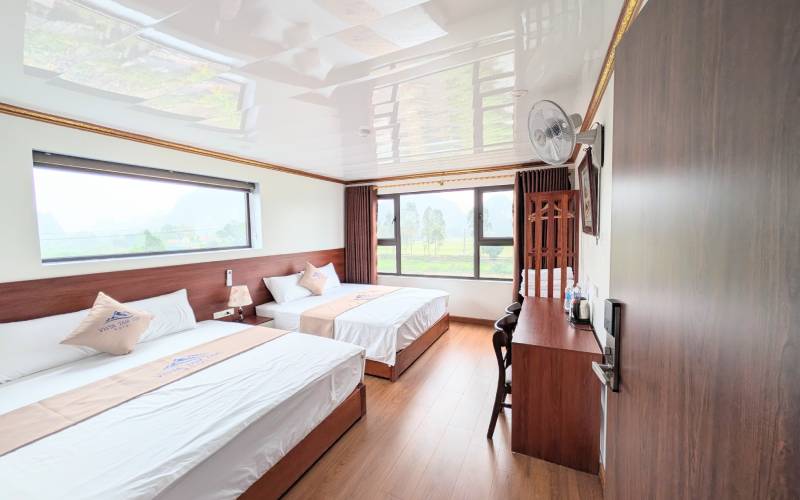 Vista Tam Coc Hotel - Ninh Binh - Family Room with Mountain View Vista Tam Coc Hotel - Ninh Binh - Family Room with Mountain View